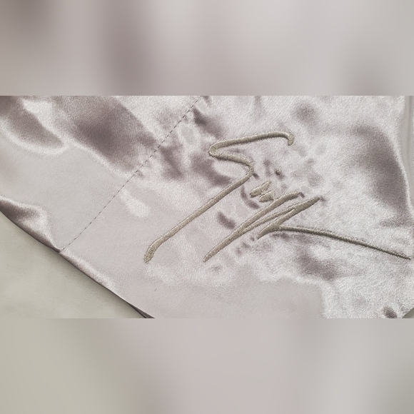 GIUSEPPE ZANOTTI- double shoe bag in satin silver - Picture 5 of 6